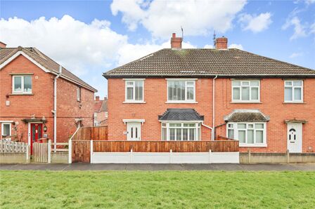 Chiltern Avenue, 3 bedroom Semi Detached House for sale, £150,000