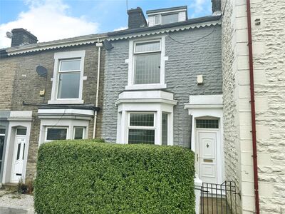 4 bedroom Mid Terrace House for sale