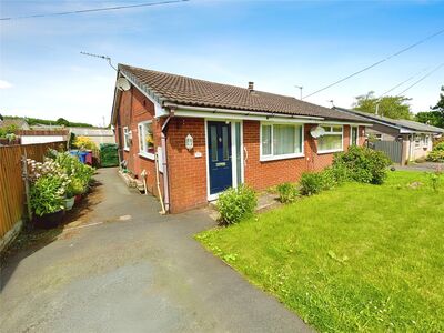 2 bedroom Semi Detached Bungalow for sale