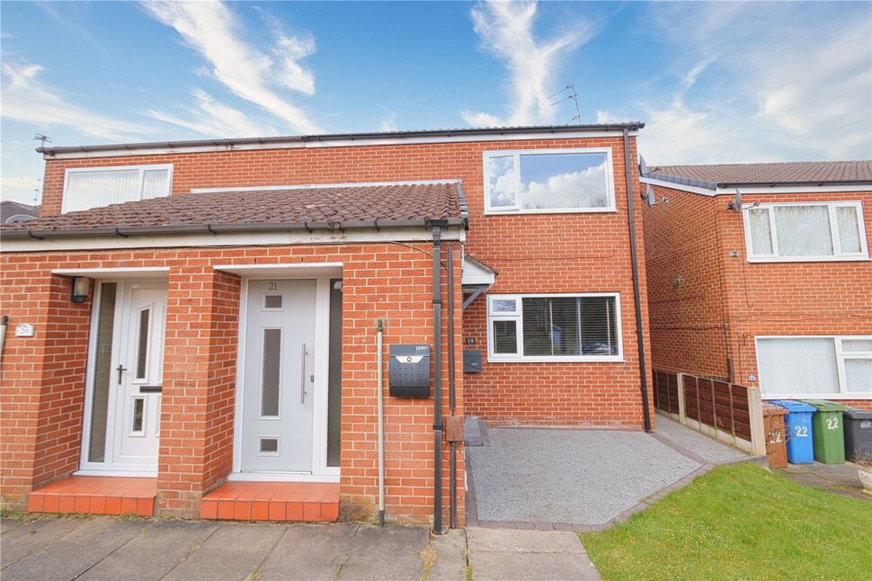 Main image of 2 bedroom  Flat for sale, The Winnows, Denton, Greater Manchester, M34