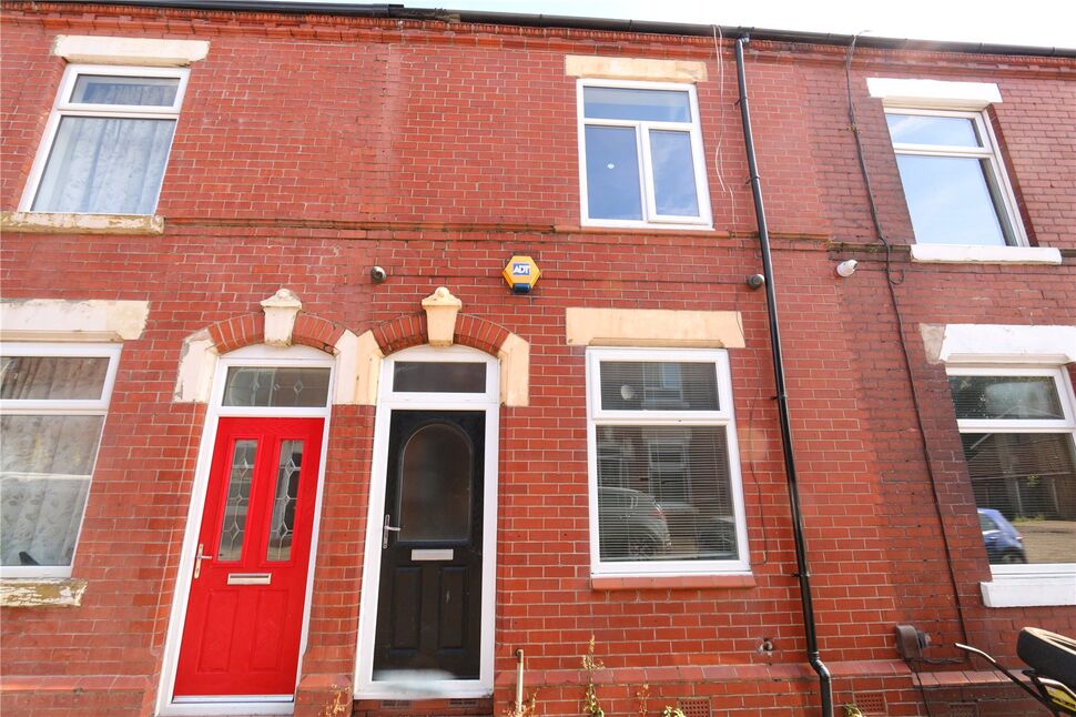 2 bedroom Mid Terrace House for sale