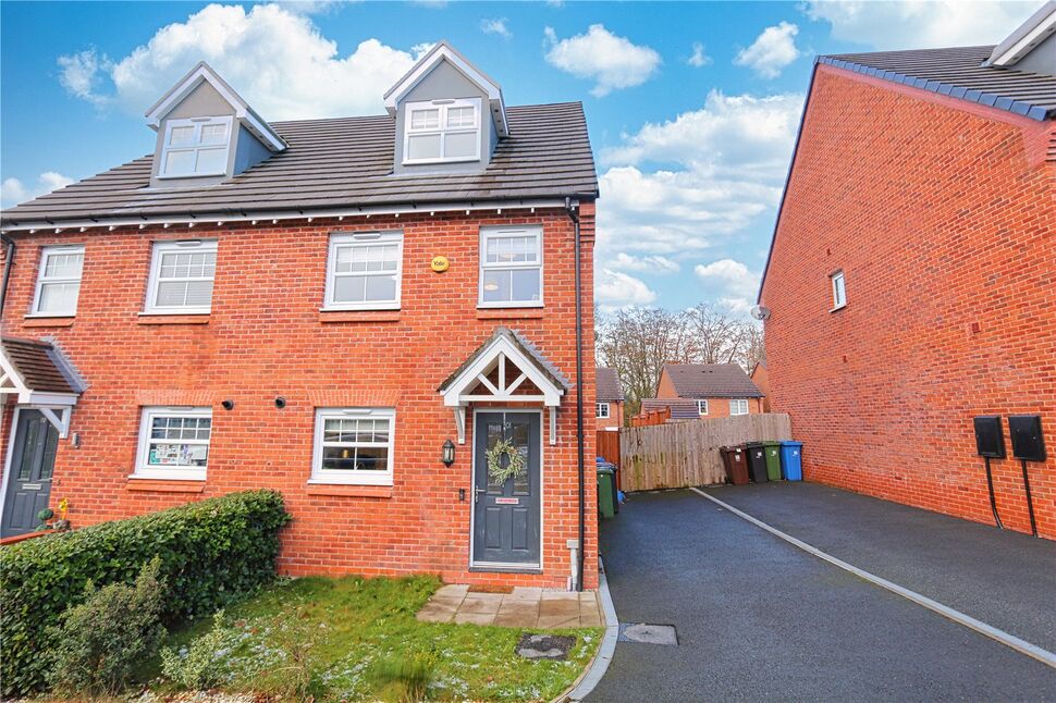 Main image of 3 bedroom Semi Detached House for sale, Clarendon Road, Hyde, Greater Manchester, SK14