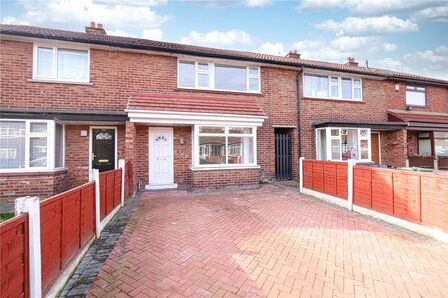 Howard Street, 3 bedroom Mid Terrace House for sale, £200,000