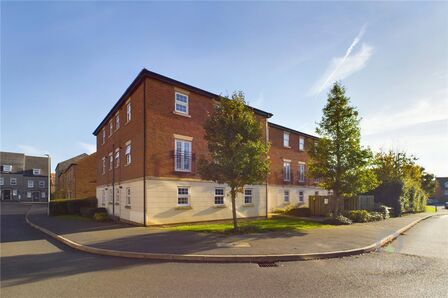 Horse Fair Lane, 2 bedroom  Flat for sale, £142,500