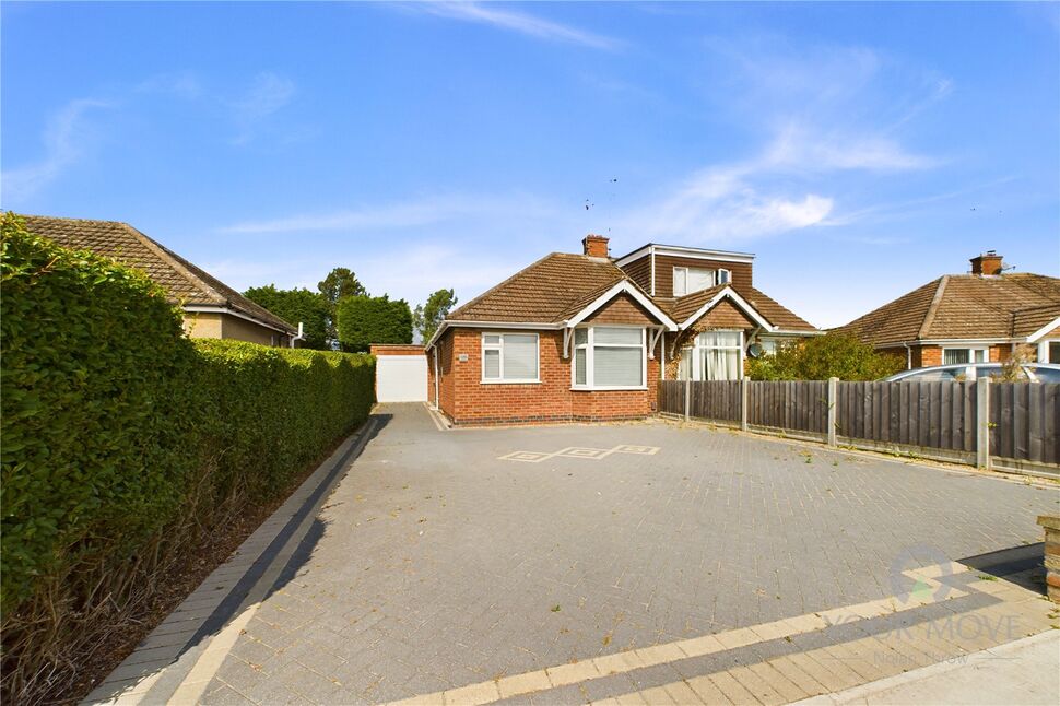 2 bedroom Semi Detached Bungalow for sale