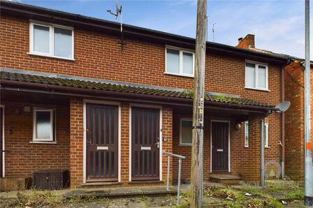 Beechwood Road, 1 bedroom  Flat for sale, £125,000