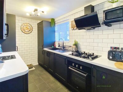 1 bedroom  Flat for sale