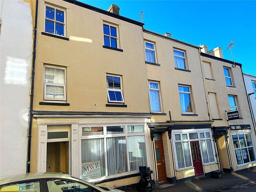 Main image of 2 bedroom  Flat for sale, Albion Street, Exmouth, Devon, EX8