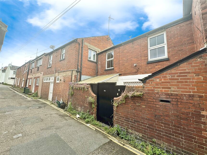 Main image of 2 bedroom  Flat for sale, Exeter Road, Exmouth, Devon, EX8