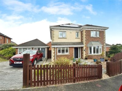 Hulham Vale, 5 bedroom Detached House for sale, £650,000