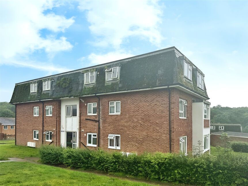 Main image of 2 bedroom  Flat for sale, Cheshire Road, Exmouth, Devon, EX8