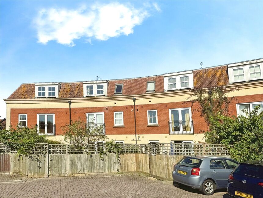 Main image of 2 bedroom  Flat to rent, Cranford Avenue, Exmouth, Devon, EX8