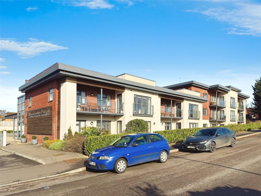 Main image of 2 bedroom  Flat for sale, Buckingham Close, Exmouth, Devon, EX8