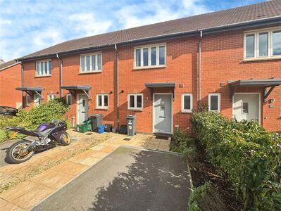 Sutton Road, 2 bedroom Mid Terrace House for sale, £270,000