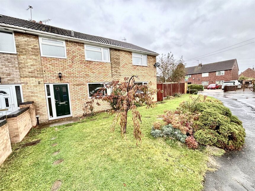 Main image of 5 bedroom Semi Detached House for sale, The Meadows, Howden, East  Yorkshire, DN14