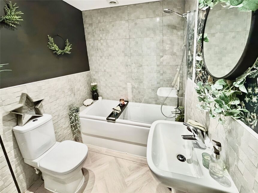 Bathroom / Wc