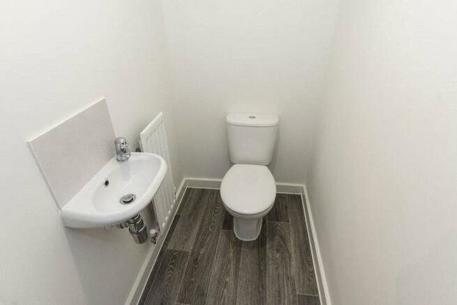 Cloakroom / Wc