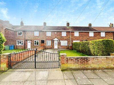 Charles Drive, 2 bedroom Mid Terrace House for sale, £140,000