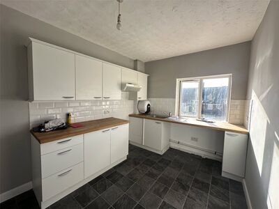 2 bedroom  Flat to rent