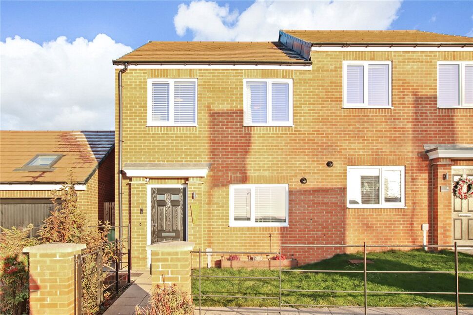 Main image of 3 bedroom Semi Detached House for sale, Great Lime Road, Hetton-le-Hole, Tyne and Wear, DH5