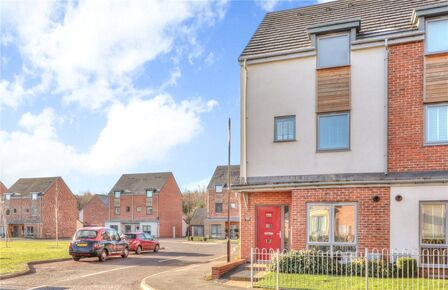 Whitworth Park Drive, 4 bedroom Semi Detached House for sale, £265,000