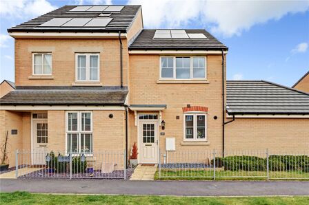 Whitworth Park Drive, 2 bedroom Semi Detached House for sale, £170,000