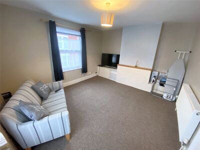 Gordon Street, 1 bedroom  Flat to rent, £695 pcm