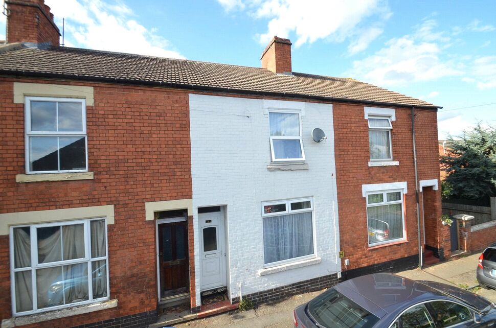 Main image of 2 bedroom Mid Terrace House for sale, Alfred Street, Kettering, Northamptonshire, NN16