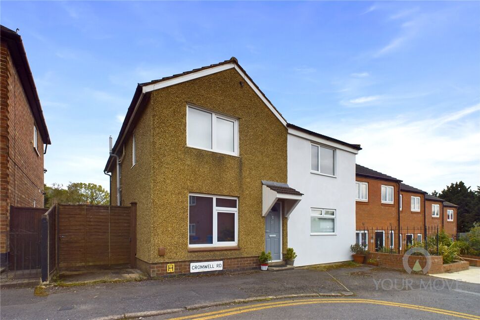 Main image of 4 bedroom Detached House for sale, Cromwell Road, Kettering, NN16