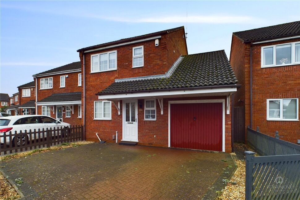 Main image of 3 bedroom Detached House for sale, Bath Road, Kettering, Northamptonshire, NN16