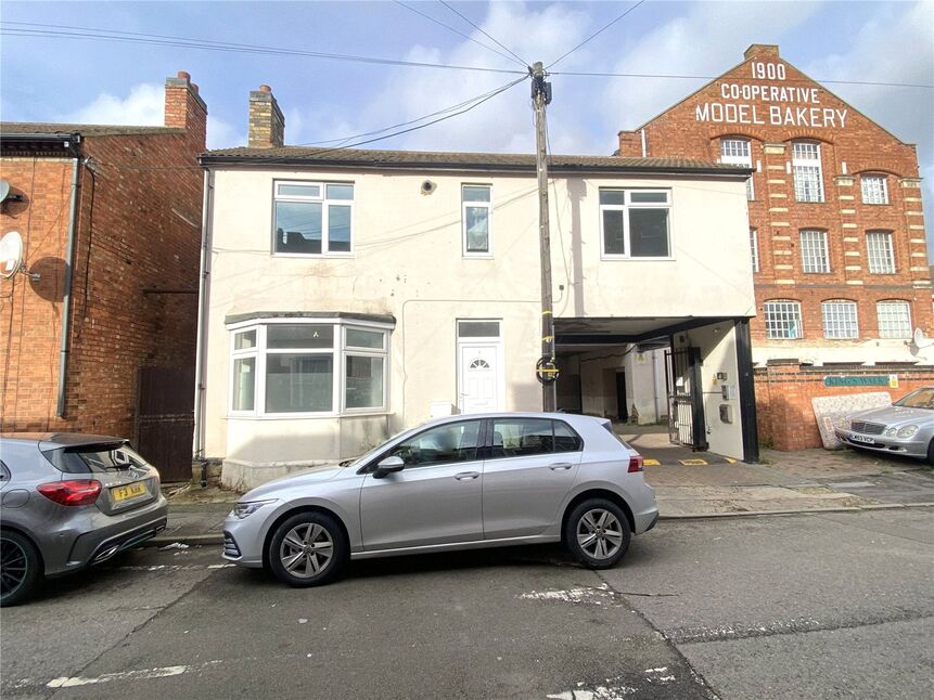 Main image of 2 bedroom Mid Terrace House for sale, King Street, Northamptonshire, NN16