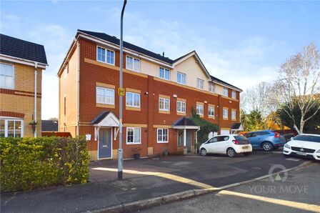 Abbots Close, 4 bedroom End Terrace House for sale, £275,000