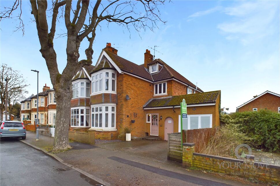 Main image of 5 bedroom Semi Detached House for sale, Glebe Avenue, Northamptonshire, NN15