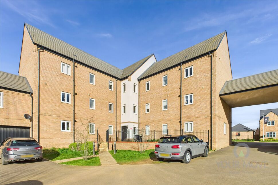 Main image of 2 bedroom  Flat for sale, Flat 2, 2 Irthlingborough Road North, Northamptonshire, NN8