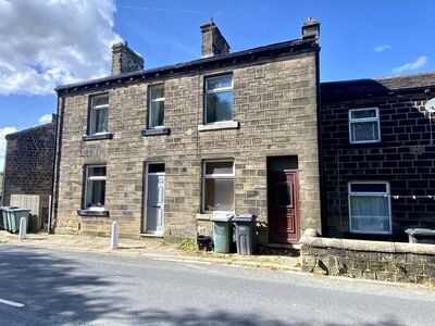 Hebden Road, 2 bedroom Mid Terrace House for sale, £95,000