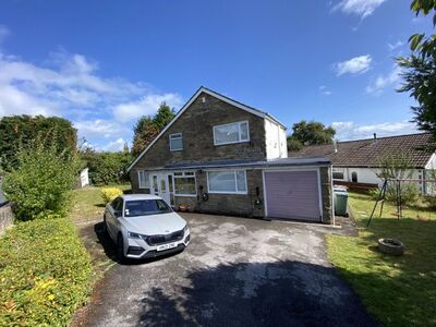 Springfield Court, 4 bedroom Detached House for sale, £250,000