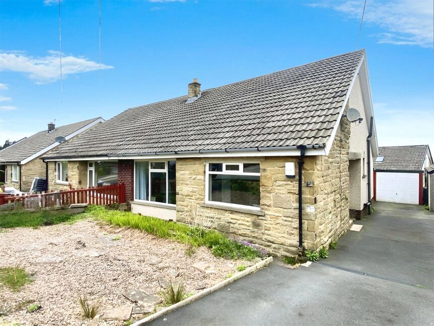 Main image of 2 bedroom Semi Detached Bungalow to rent, Ogden Crescent, Denholme, West Yorkshire, BD13