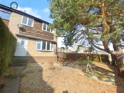 Perry Close, 3 bedroom End Terrace House for sale, £145,000