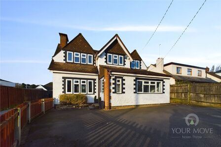 4 bedroom Detached House to rent