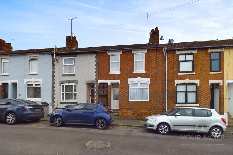 Main image of 3 bedroom Mid Terrace House for sale, Carlton Street, Kettering, NN16