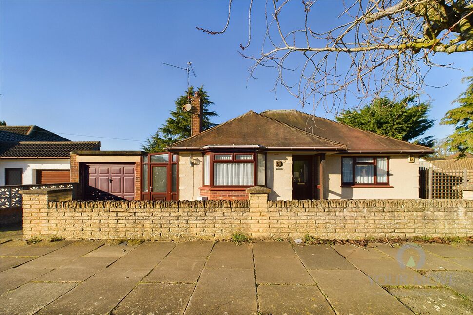 Main image of 2 bedroom Detached Bungalow for sale, North Western Avenue, Kingsthorpe, Northampton, NN2