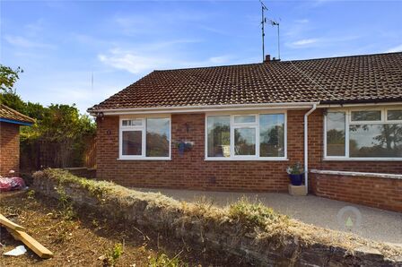 2 bedroom Semi Detached Bungalow for sale