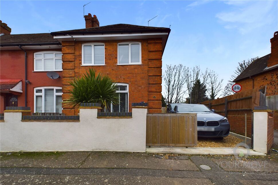 Main image of 3 bedroom End Terrace House for sale, Rosedale Road, Kingsthorpe, Northampton, Northamptonshire, NN2