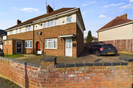 Cranford Road, 3 bedroom End Terrace House to rent, £1,100 pcm