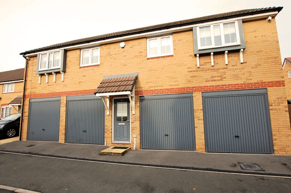 2 bedroom Detached Flat for sale