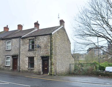 2 bedroom End Terrace House for sale