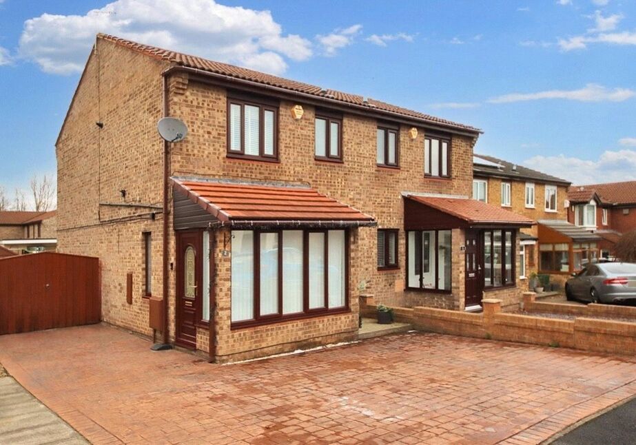 Main image of 3 bedroom Semi Detached House for sale, Broadside, Wardley, Gateshead, NE10