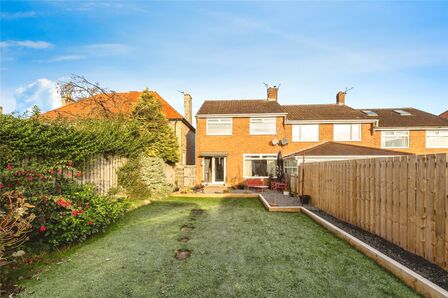 Southfield Green, 3 bedroom End Terrace House for sale, £150,000