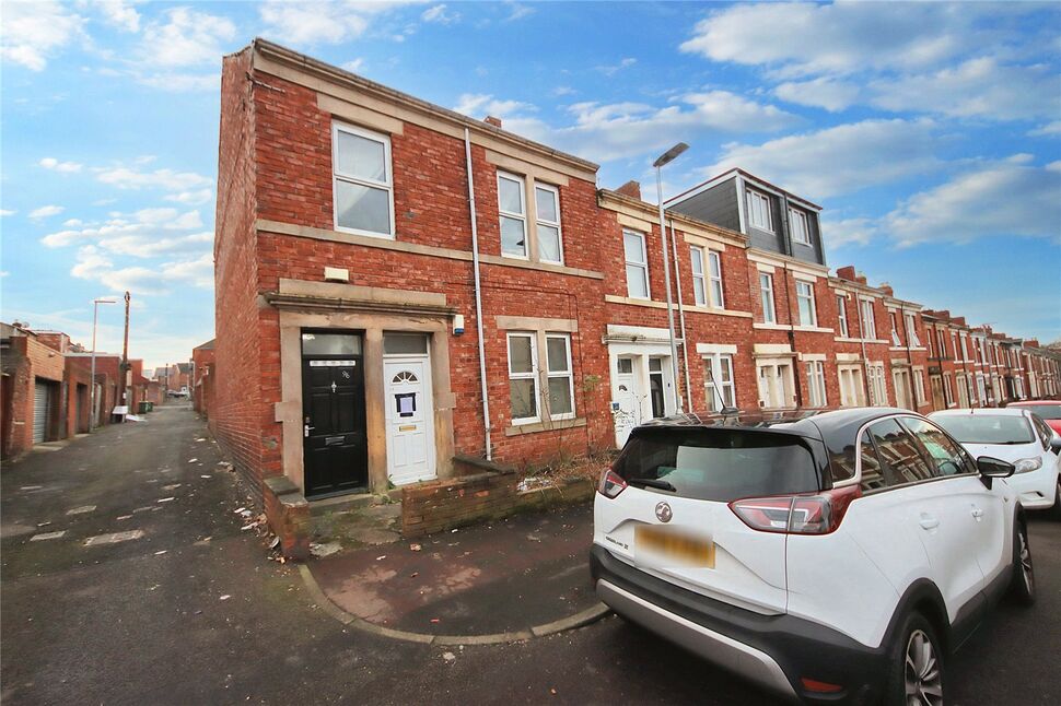 Main image of 2 bedroom  Flat for sale, Chandos Street, Gateshead, NE8