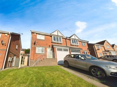 Menai Grove, 3 bedroom Semi Detached House for sale, £180,000